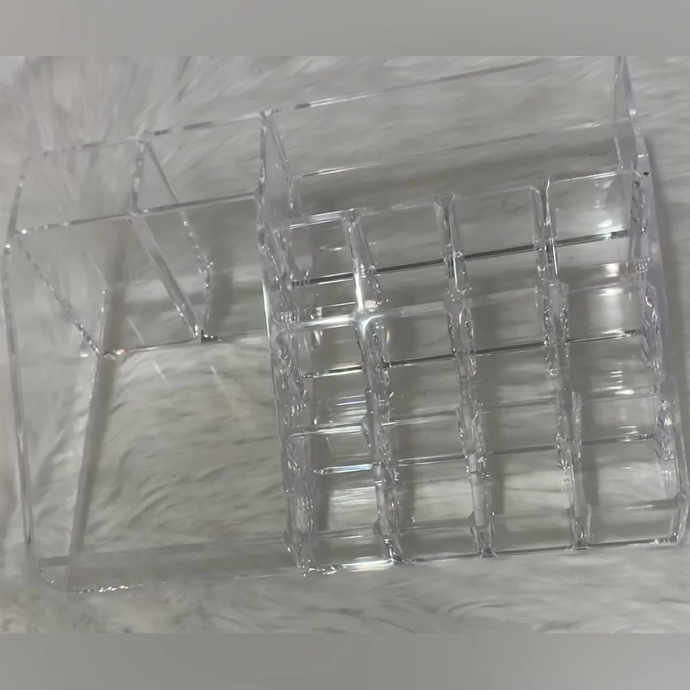 CLEAR Acrylic makeup organizer